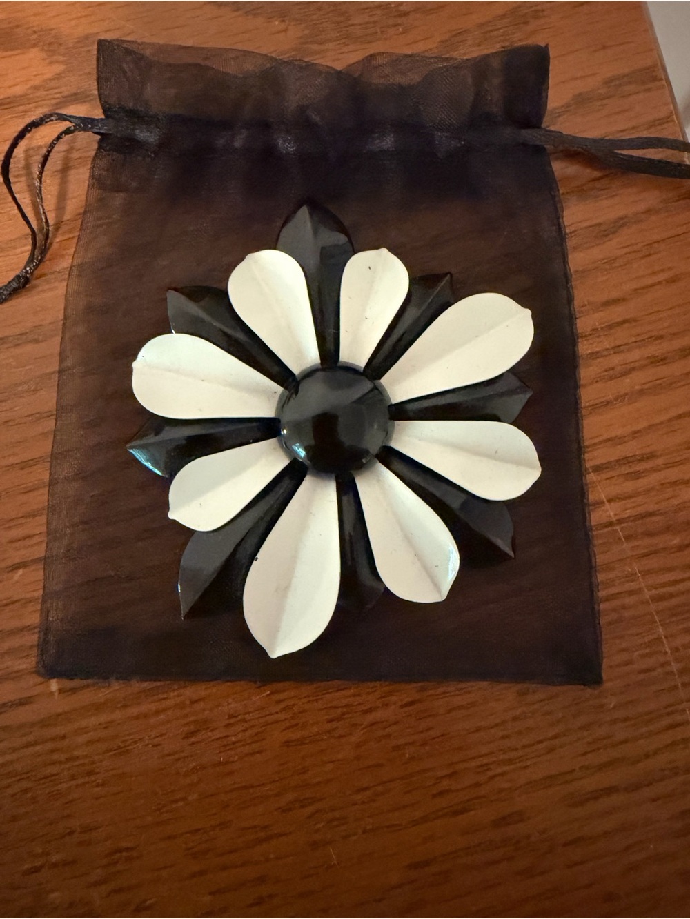 1960s Vintage Black & White Mod Daisy Flower Statement Brooch Pin